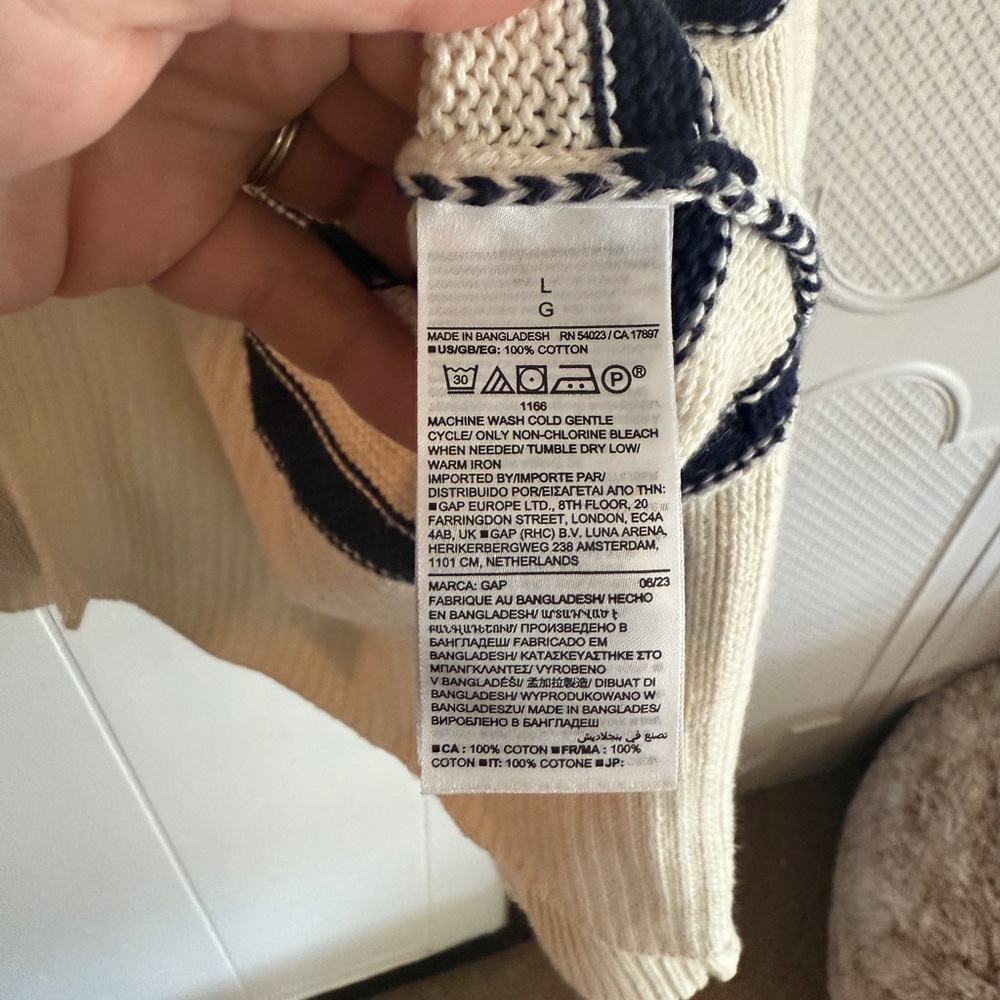 GAP Navy and Cream Striped Turtleneck Sweater - Picture 6 of 6